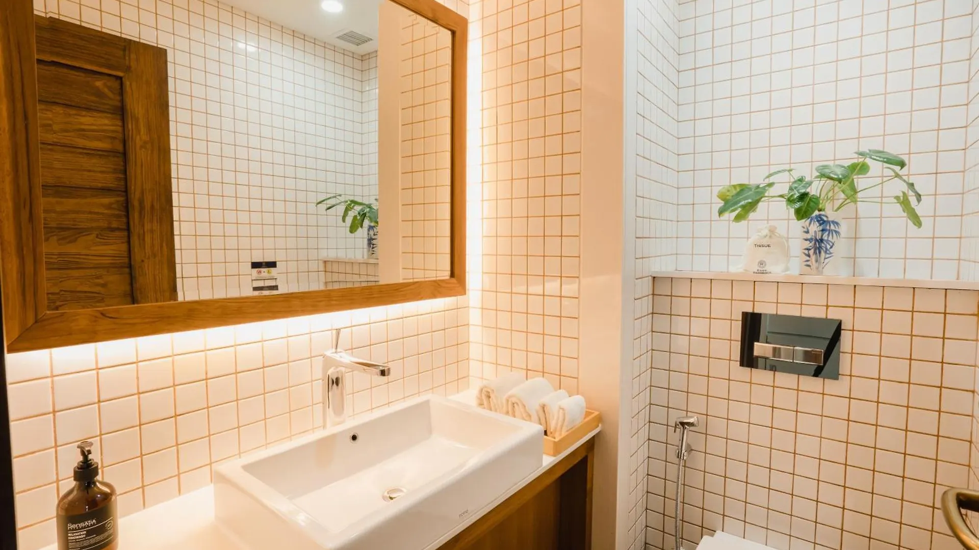 Rama Residence Padma Legian  Hotel